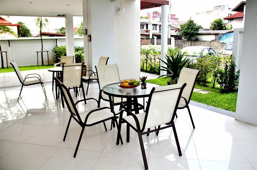 The Meet Green Apartment Bangkok Eksteriør bilde